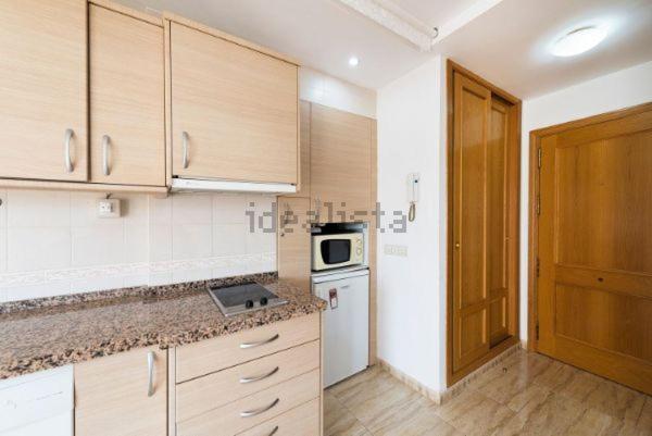 Puerta Del Sol Trm Only Adults Aparts Appartement Torremolinos