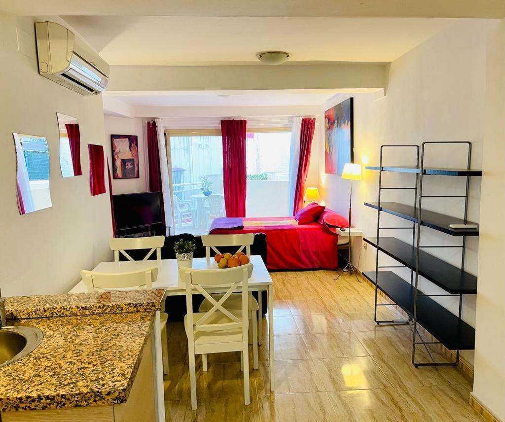 Appartement Puerta Del Sol Trm Only Adults Aparts Torremolinos